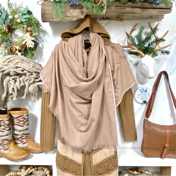 Zara Accessories - ZARA large blanket scarf/body wrap w cottage cabin vibe